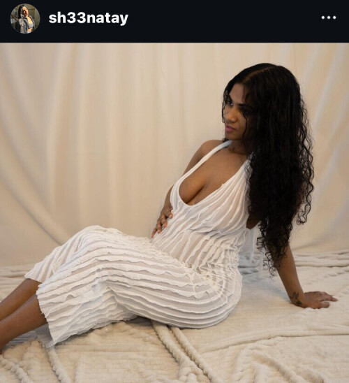 IMG 596153e4ea0a7b9326fe