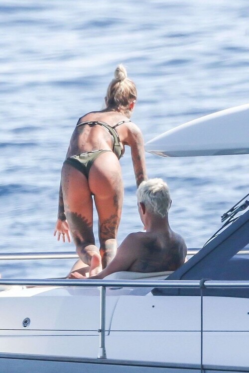 IMG 59773611027245434eff