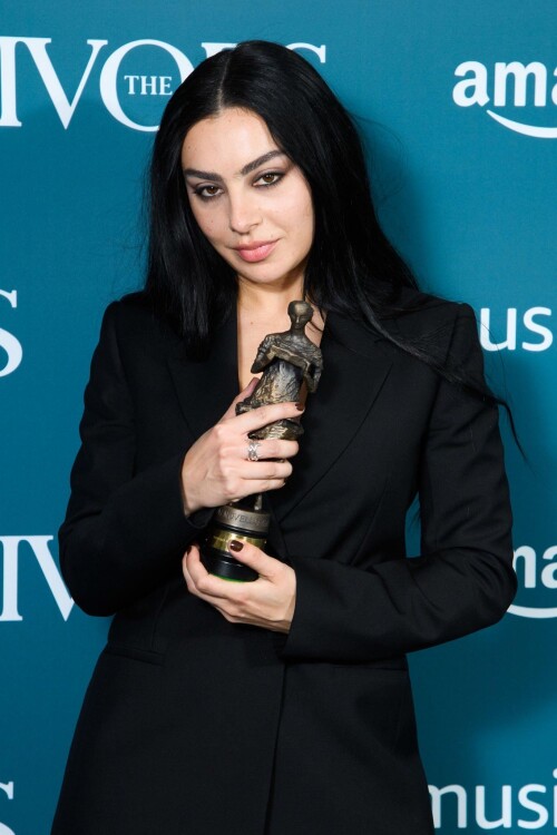 IMG 598208c8a8ee5ef935df