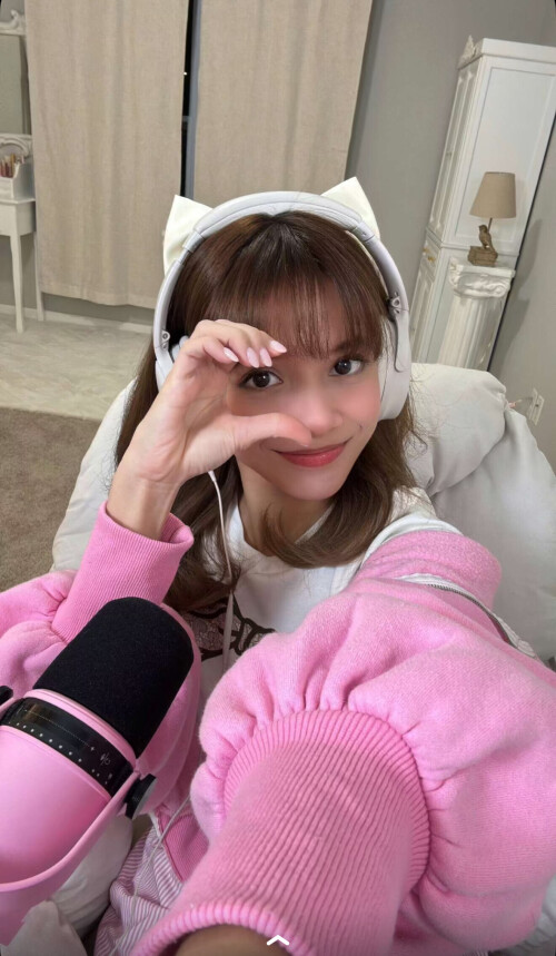 IMG 600237007447cd5eb2dc