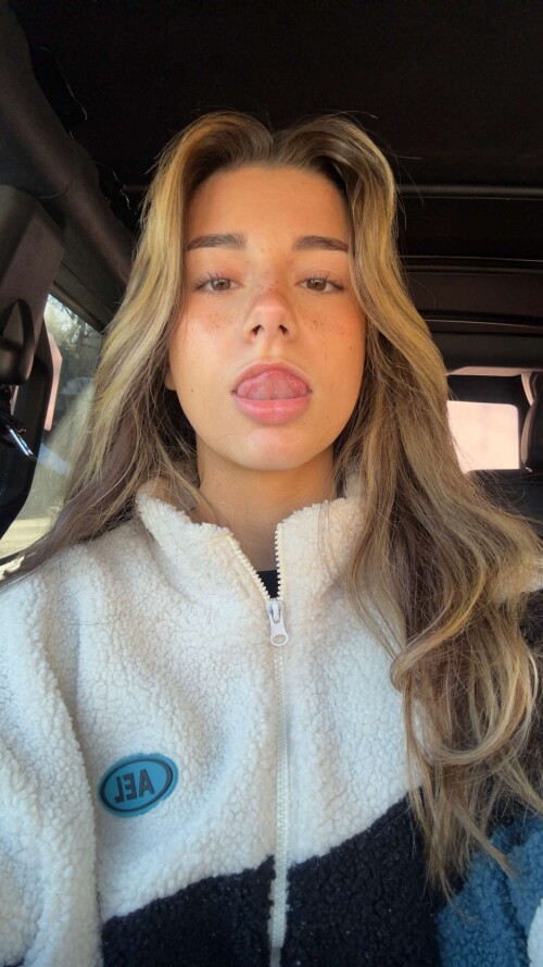 IMG 602279fdd6ca32fee302