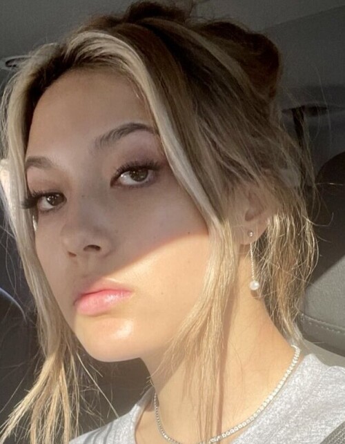 IMG 611195bc48252f5ac4c8