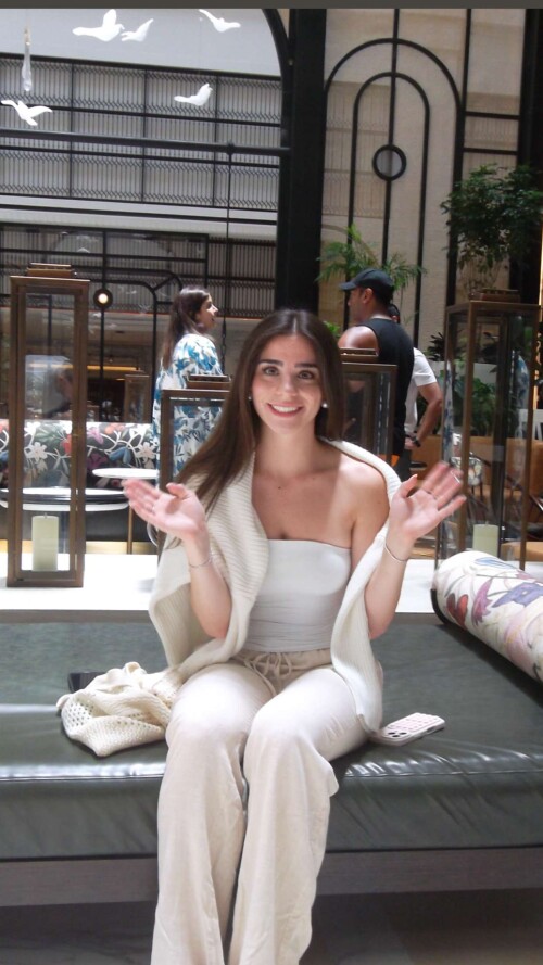 IMG 629982316605694dc713