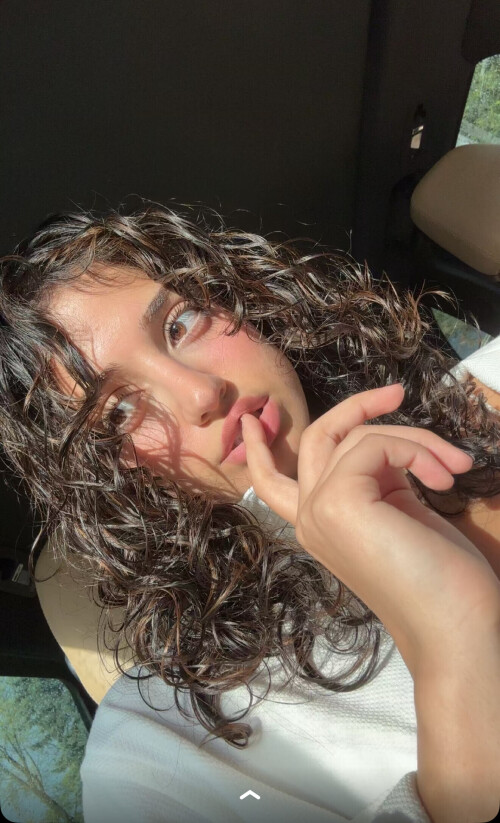 IMG 63369cd697973d407702