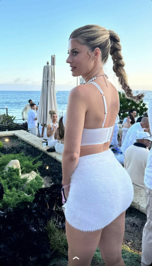 IMG 63570b97b2039adbe196