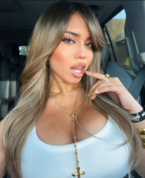 IMG 639327d2ef1e27acea87