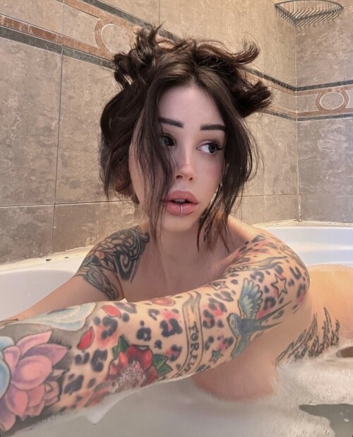 IMG 64550bbfc653aa2afeda