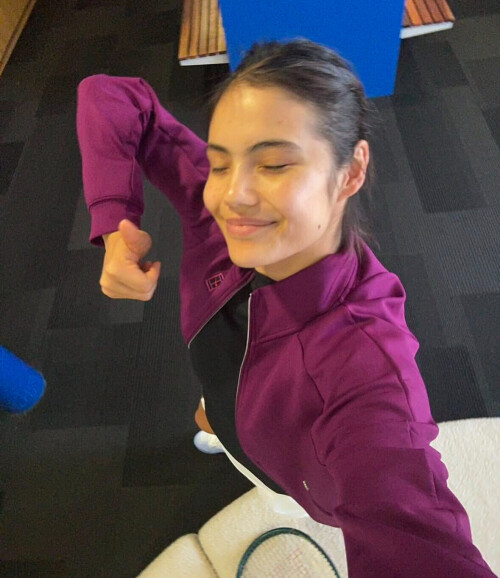 IMG 648383cbb3bf1b29a747