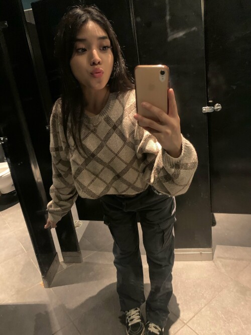 IMG 64910e04bc9565a521b8