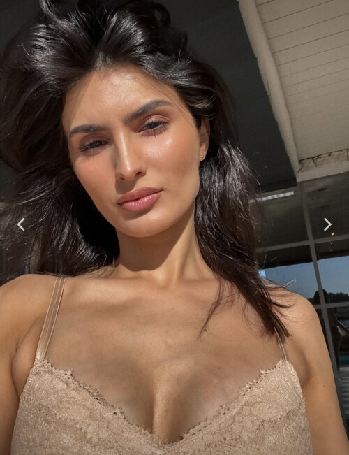 IMG 6537be0a108442f2f850