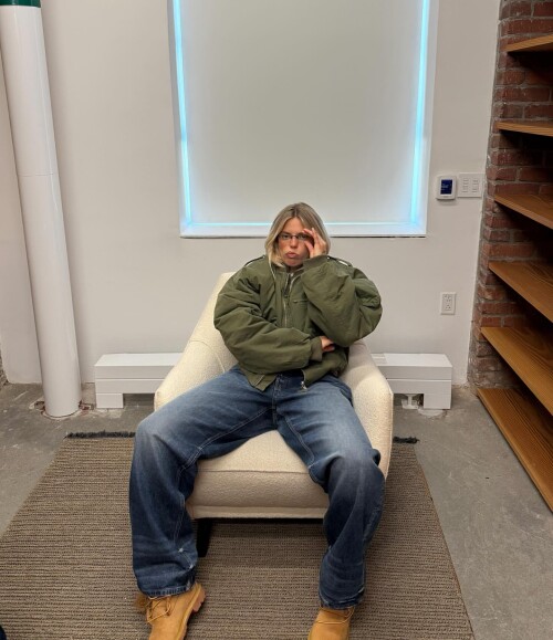 IMG 65876d25db140c75e1c5