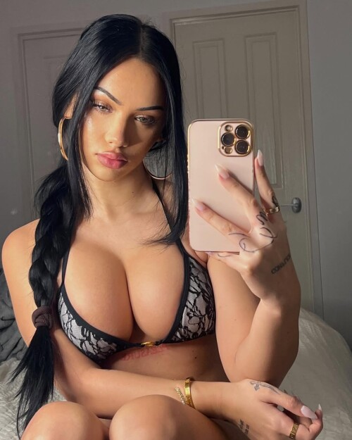 IMG 6588122764078a60244f