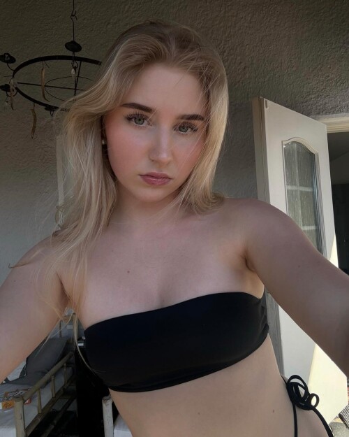 IMG 66174cb6326eed69d897