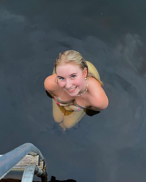 IMG 66352846b79db0eb49f1