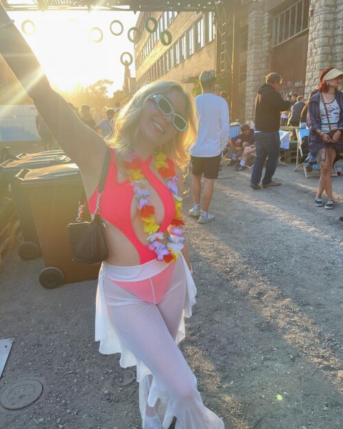 IMG 6638882e99054e8fec13