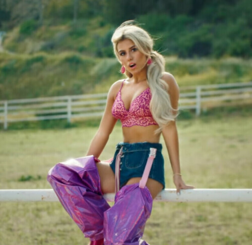 IMG 6754ad6a8f08e053f6f8