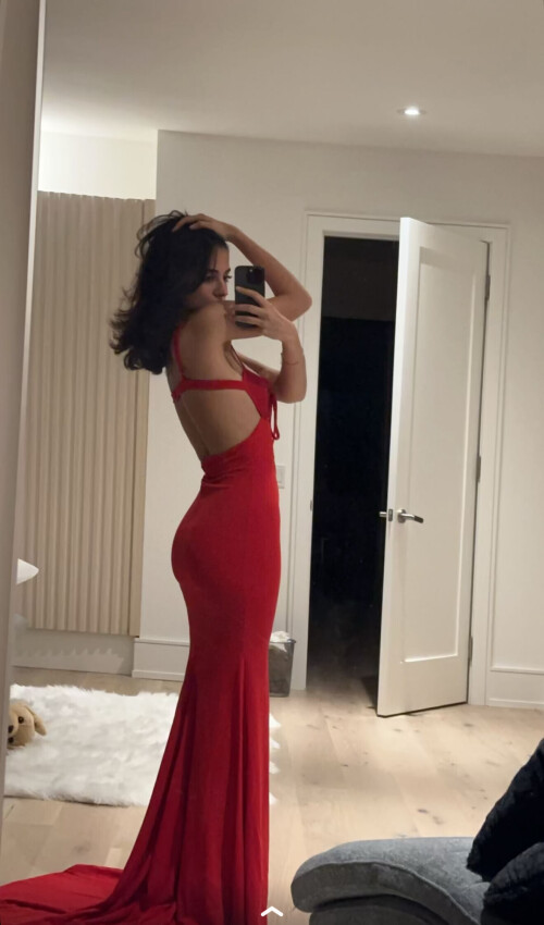 IMG 67899ce1d27a70e34f84