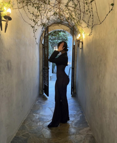 IMG 680836f7afacfa10097a