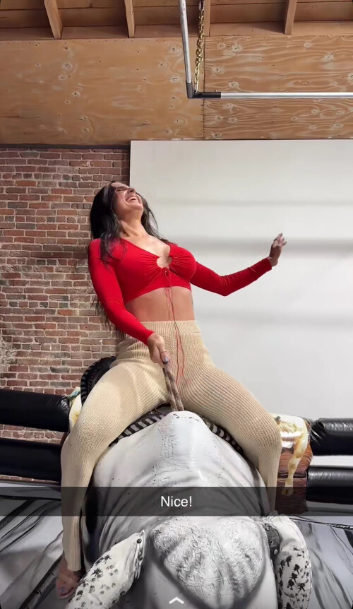 IMG 6854922aff4c3b75f83d