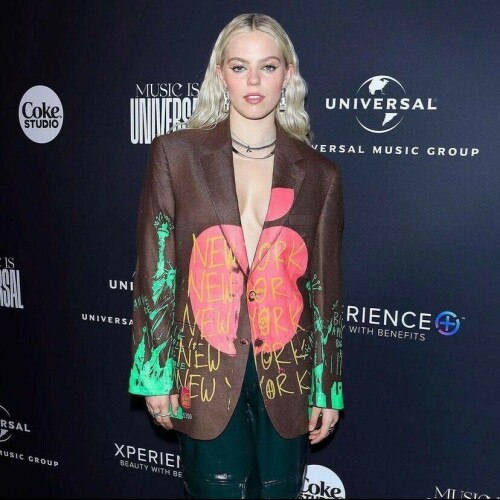 IMG 690011e014dd34240cee