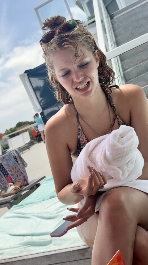 IMG 690104944557750bde87