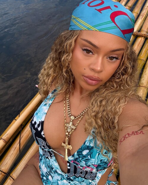 IMG 692063dbb2d4e6c6c119