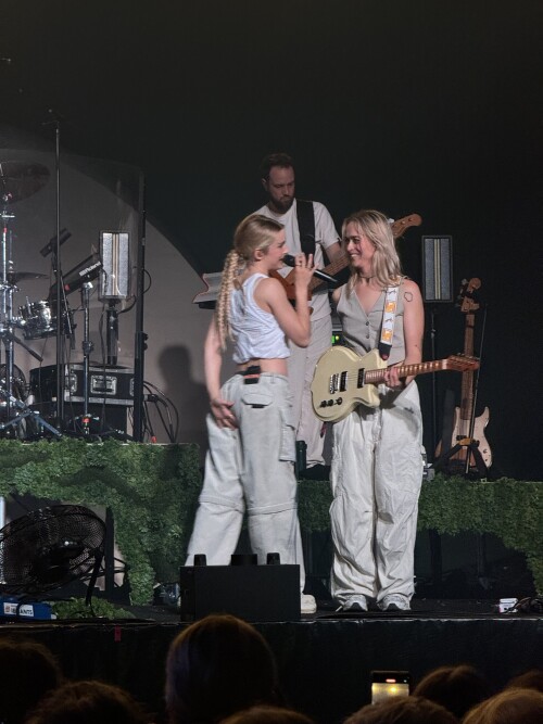 IMG 69461c61318bd0ed8999