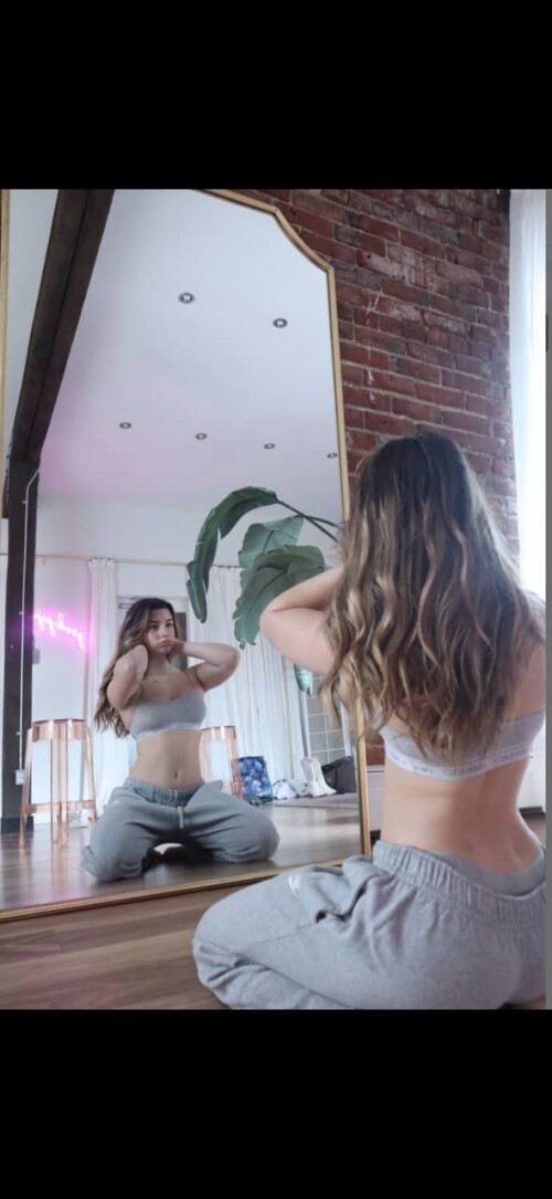 IMG 702761664c1af1025778