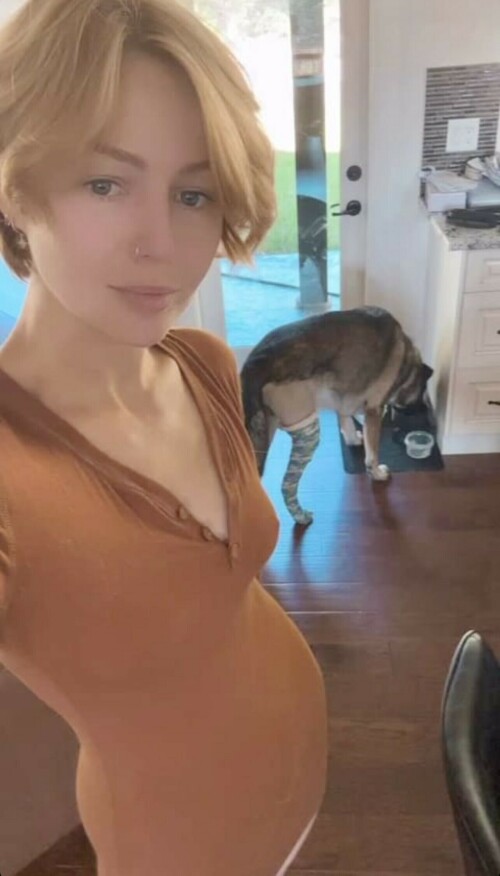 IMG 710785a1bd7c4ae8736e