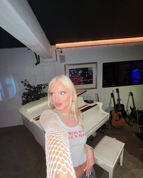 IMG 720089960df8c4e3fd16