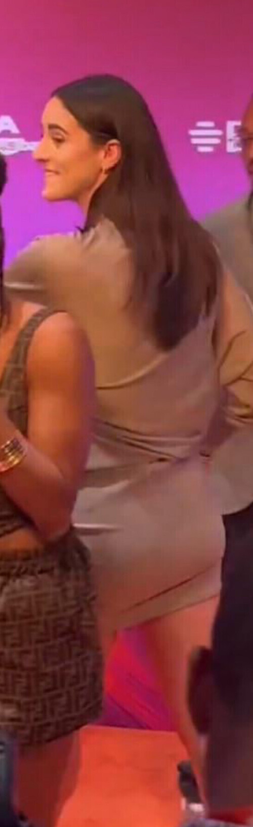 IMG 72066e5fcb658832d98f