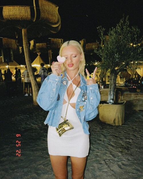 IMG 720929f9b68853c651a7