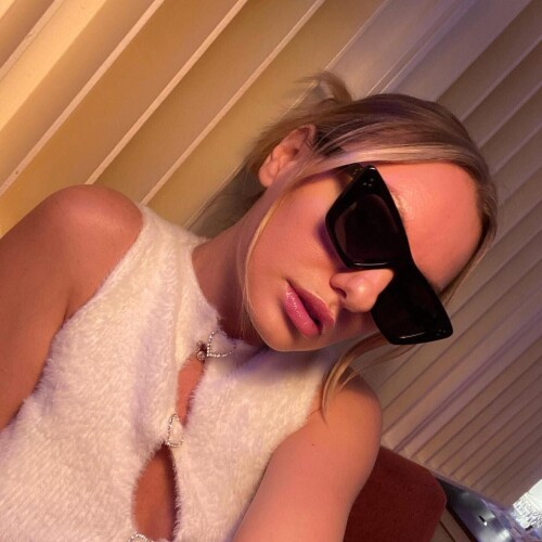 IMG 7243fb68610057bbed75