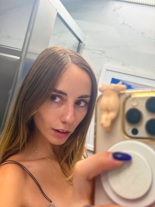 IMG 731114390ee9d3d9ca49