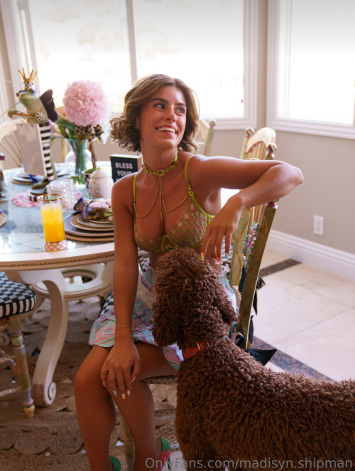 IMG 736929458e4897662fe3