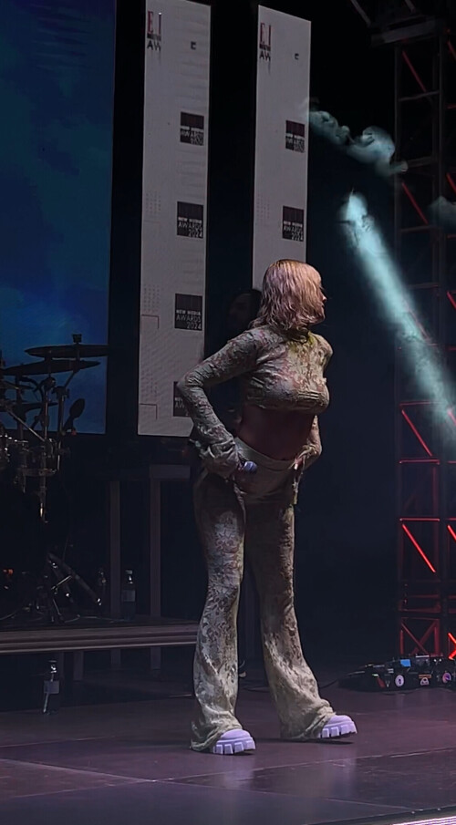 IMG 750117e2a3ee7d96e86d