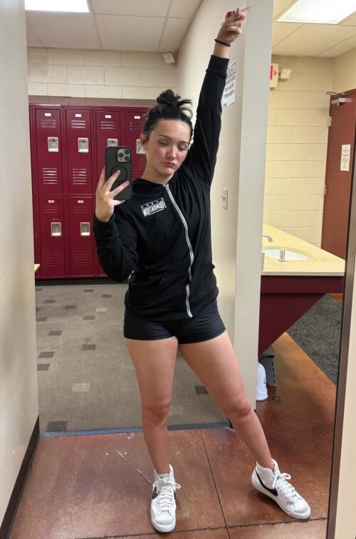 IMG 75649a8f43e79cf24db0