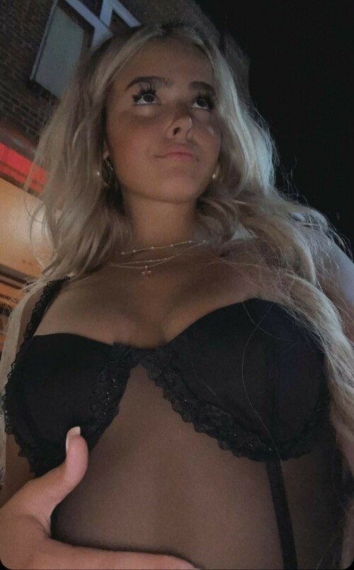 IMG 758815845b129cd976b7