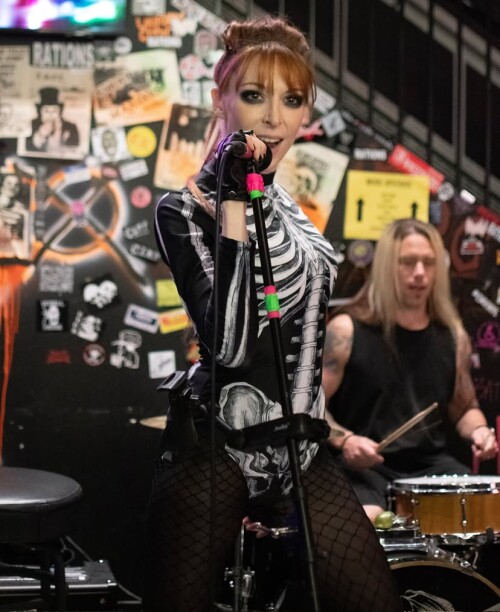 IMG 75987a93b06b51d9a421