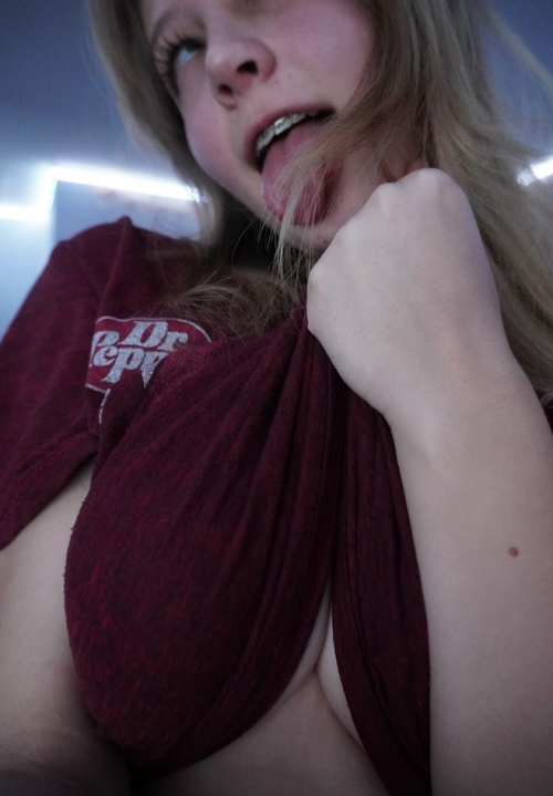 IMG_7726fb402e3cc16826b9