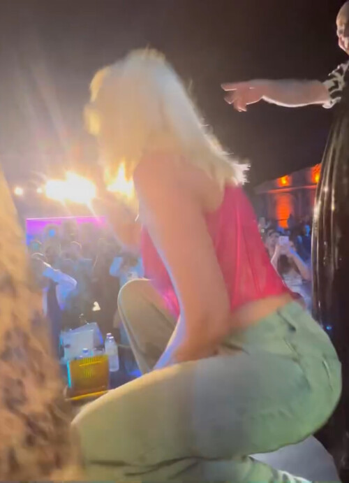 IMG 78962098d9a141f59337