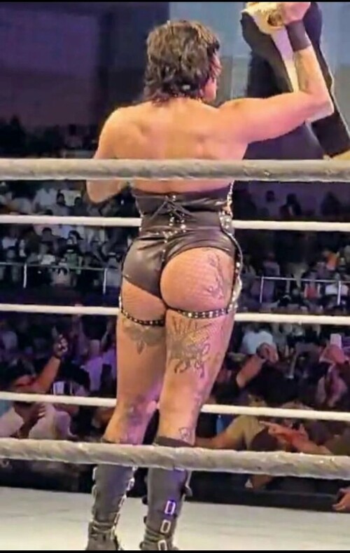 IMG 801295071828412bf925