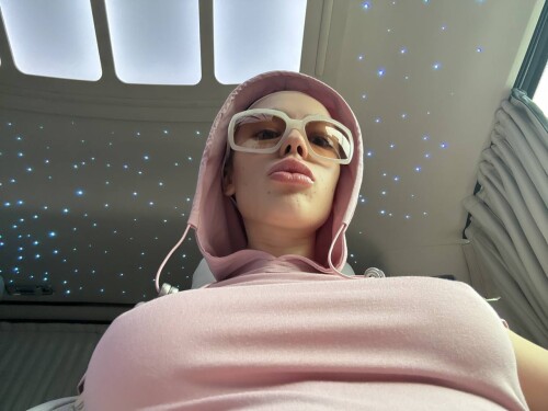 IMG 805267fa56cf445b6f81