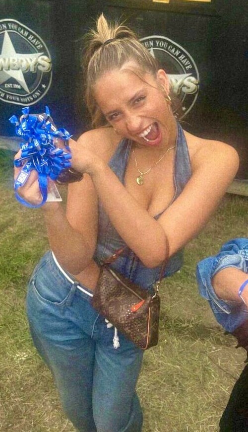 IMG 81552988e18efa608992