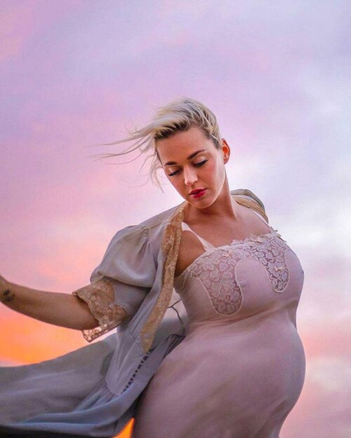 IMG 818999bc7cf6a876565a