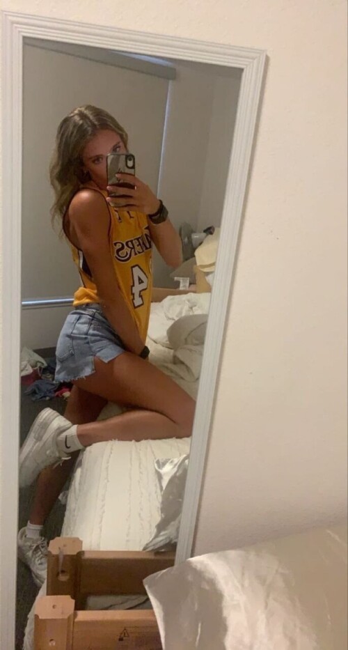 IMG 82061d787e4e53533b4b