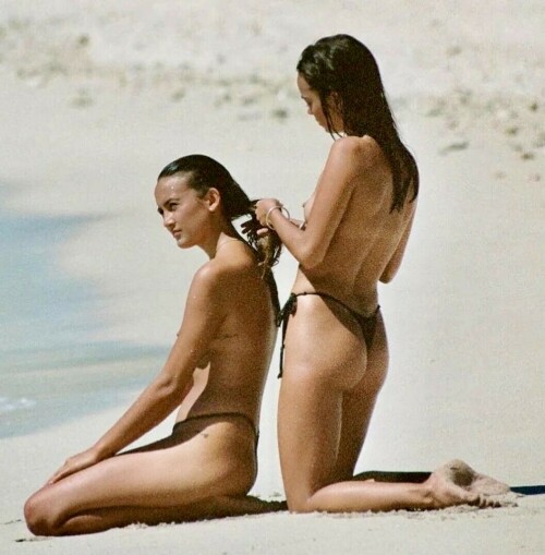 IMG 8210490f675d7bbf1078