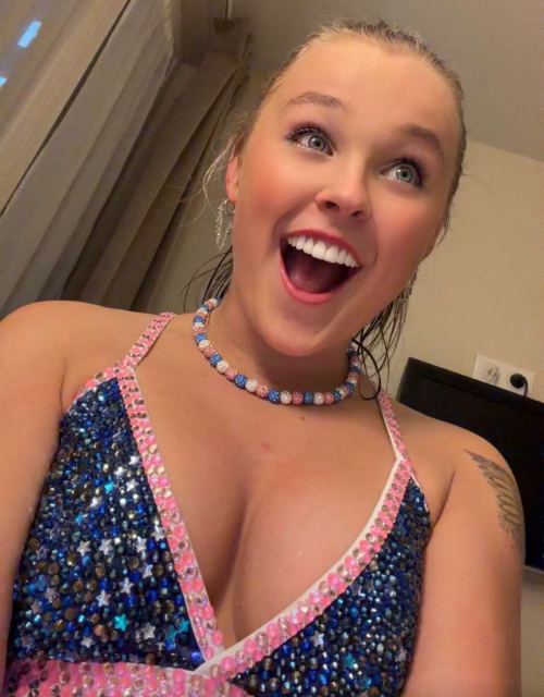 IMG_82347bc4365cf0b74a65