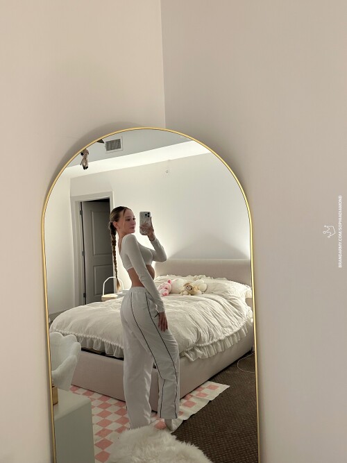 IMG 823885c7c1ea4a709be4