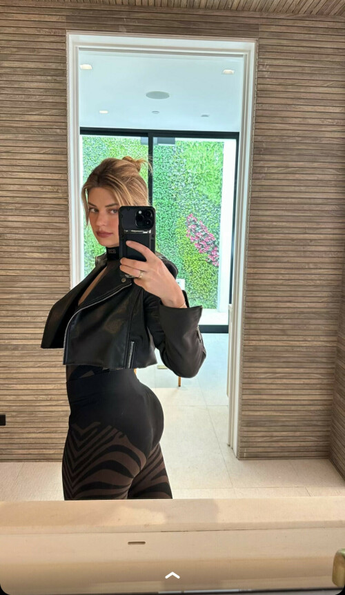 IMG 8253086fb8a403789a74